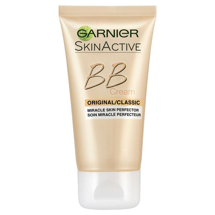 Garnier Miracle Skin Perfector Daily All-in-One Moisturiser Medium SPF15 50mL Details View